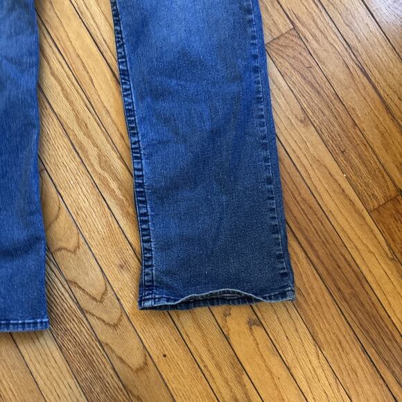 True Religion Mens Jeans, 38x32 - Relaxed Straight "Ricky" - Picture 6 of 16